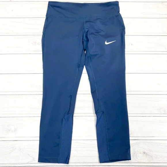 Nike Athletic Capris - Picture 1 of 2